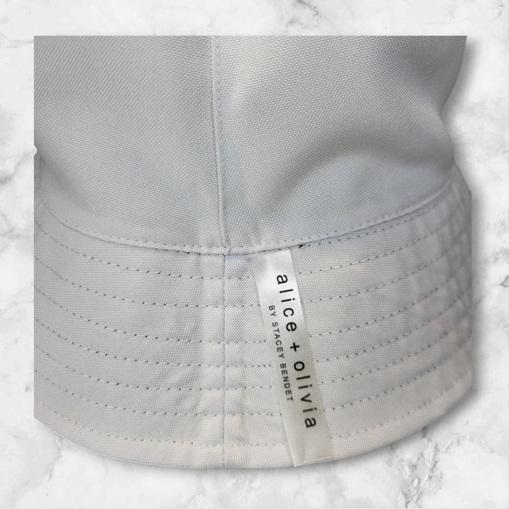 Alice + Olivia X FabFitFun REVERSIBLE BUCKET HAT Buy One Get One‎ Free